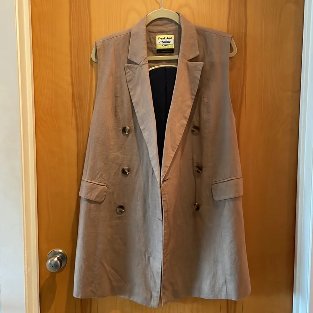 Limited Edition Cotton and Linen oversized sleaveless blazer/mini dress - Picture 5 of 12